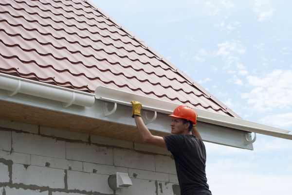 Rain Gutter Repair in Rogers