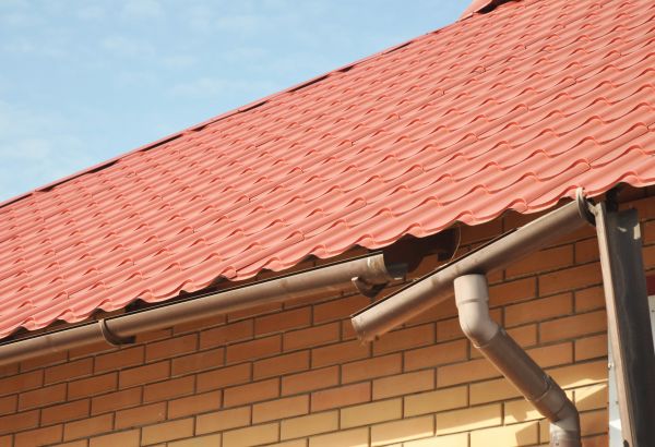 Loose Gutter Repair in Rogers