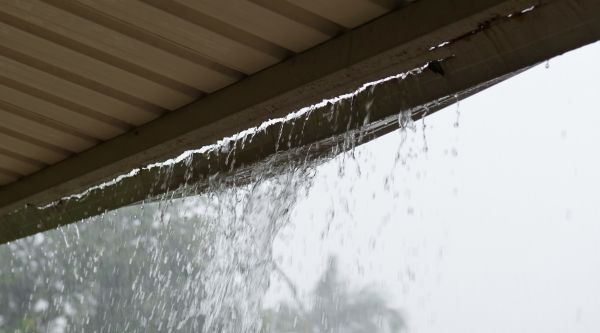 Cost of Leaking Gutter Repair in Rogers