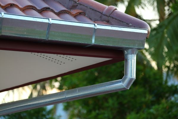 Metal Gutter Repair in Rogers